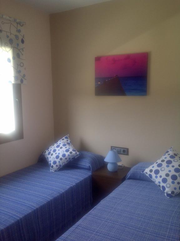 Apartamentos Es Calo חדר תמונה